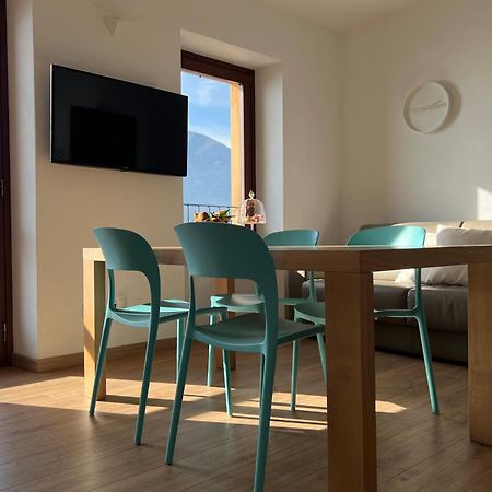 Al Porticciolo - Casa Vacanze มาโรเน ภายนอก รูปภาพ