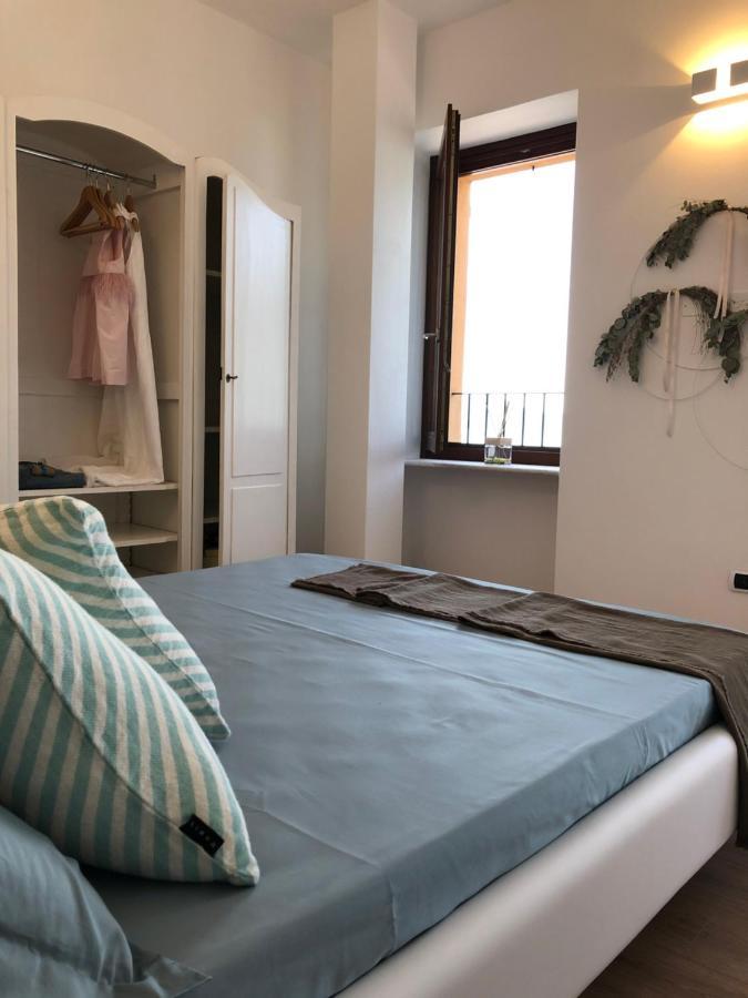 Al Porticciolo - Casa Vacanze มาโรเน ภายนอก รูปภาพ